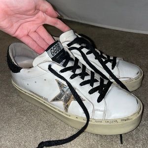 Golden Goose Sneakers